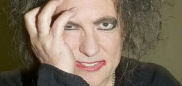 Il ritorno di Robert Smith e i The Cure: Songs of the Lost World - NUOVO ALBUM